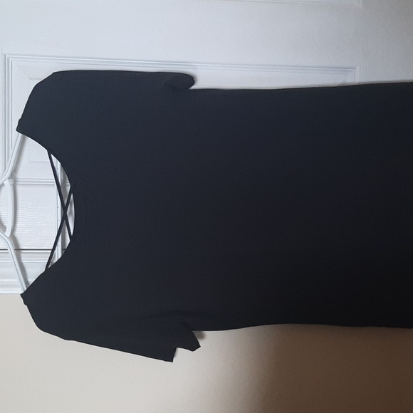 Cross-back black Garage top - Picture 2 of 5